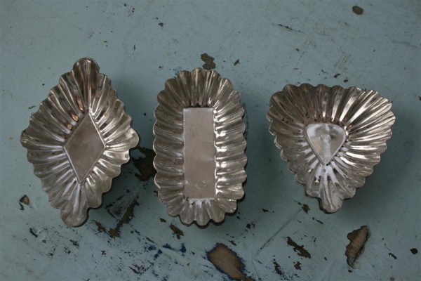 vintage tart molds