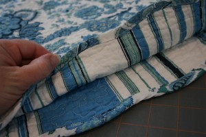 blue stripes on placemats