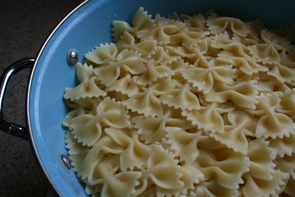 colander with pasta