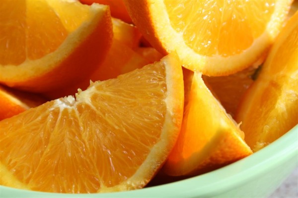 sliced oranges