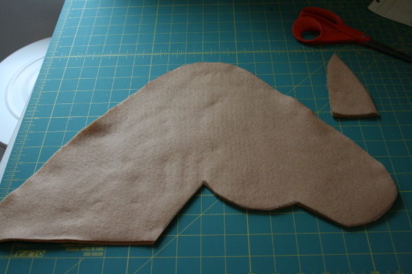 How to Make a Stick Horse - Hopeful Homemaker